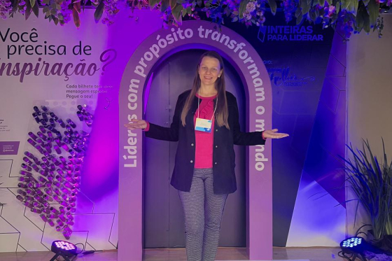 INTEIRAS PARA LIDERAR!