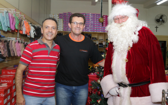 Sorteio e Chegada do Papai Noel Acico