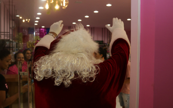 Sorteio e Chegada do Papai Noel Acico