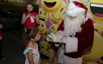 Sorteio e Chegada do Papai Noel Acico