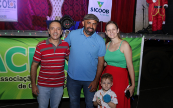 Sorteio e Chegada do Papai Noel Acico