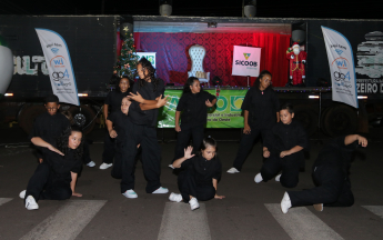 Sorteio e Chegada do Papai Noel Acico