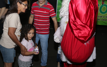 Sorteio e Chegada do Papai Noel Acico