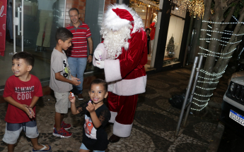 Sorteio e Chegada do Papai Noel Acico
