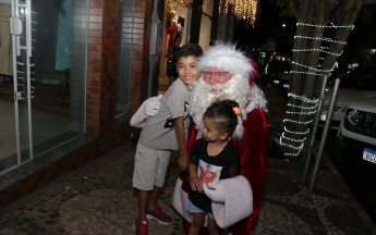 Sorteio e Chegada do Papai Noel Acico
