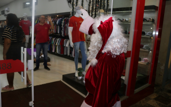 Sorteio e Chegada do Papai Noel Acico