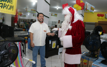 Sorteio e Chegada do Papai Noel Acico
